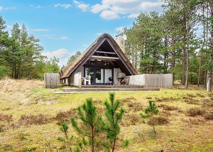 6 Person In Romo-by Traum Vesterhede